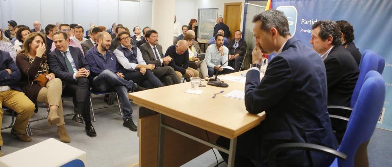 La Junta Directiva Provincial celebrada en la tarde de ayer en Alicante contó con una elevada participación de dirigentes populares.