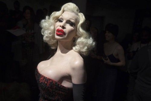 La modelo Amanda Lepore en la New York Fashion Week