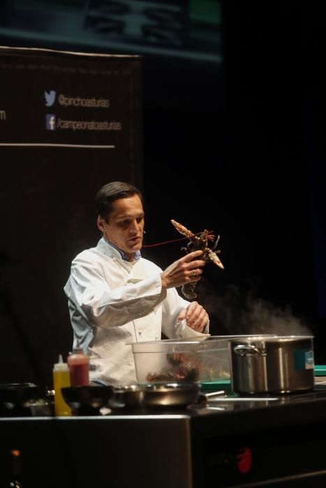 Clinic de cocina en el Niemeyer