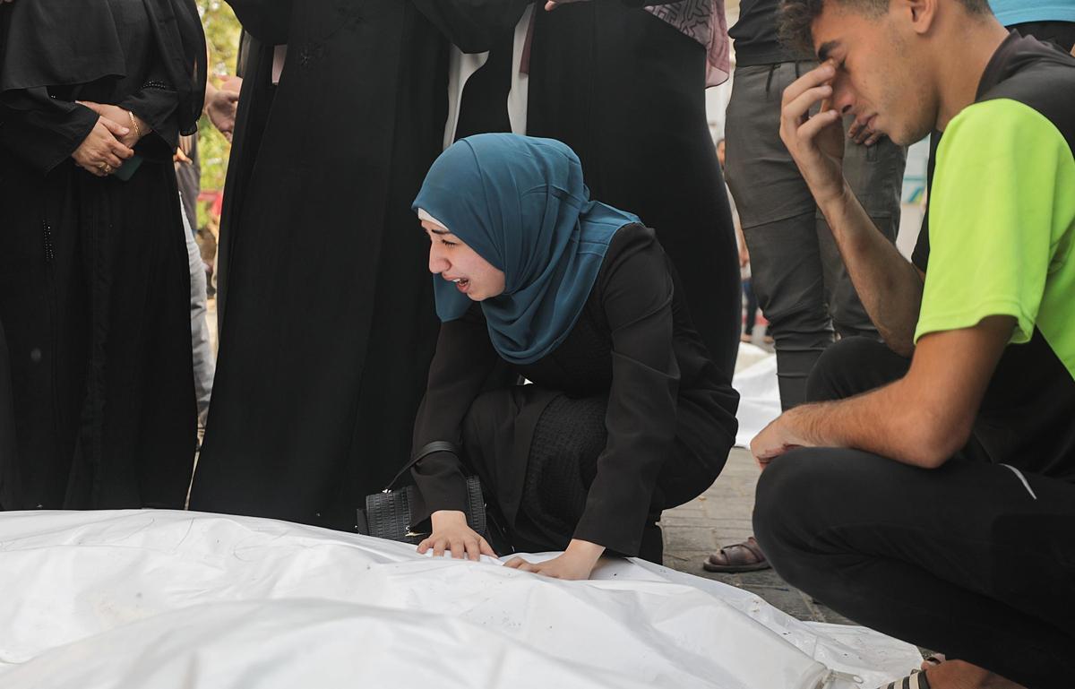 Drama en el hospital Al-Shefa de Gaza: se acumulan los cadáveres de palestinos