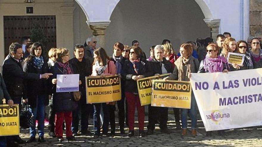 El juez manda a prisión a la expareja de la joven muerta cerca de Alange