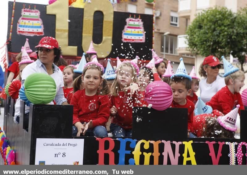 Almassora se llena de fiesta con la cabalgata