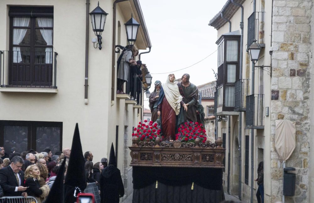 Procesión del Santo Entierro