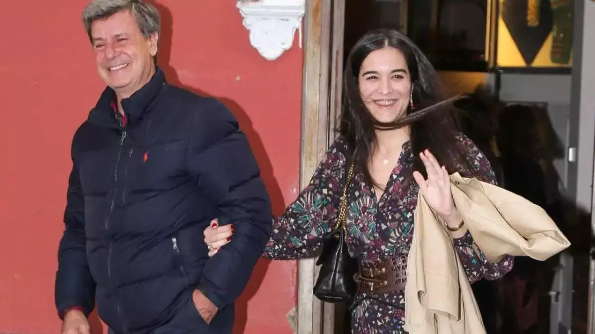 La sorprendente lista de bodas de Cayetano Martínez de Irujo y Bárbara Mirjan