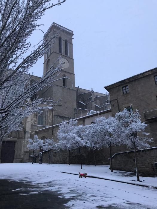 La neu arriba a Manresa