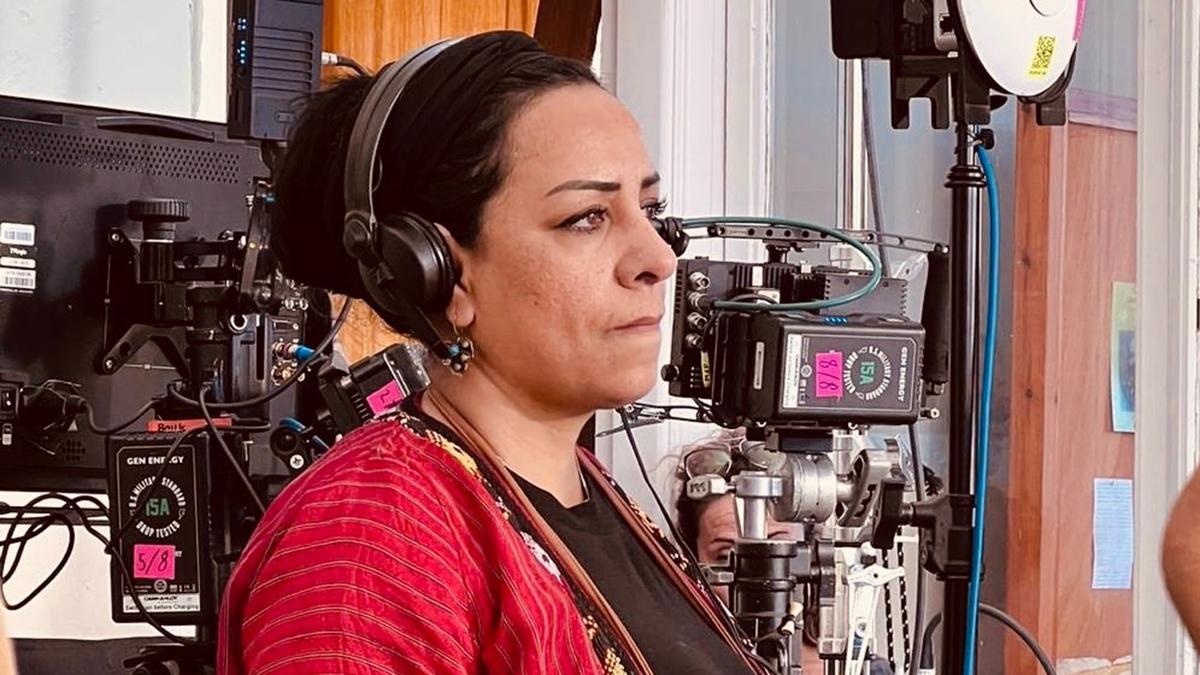 La directora de cine afgana Roya Sadat