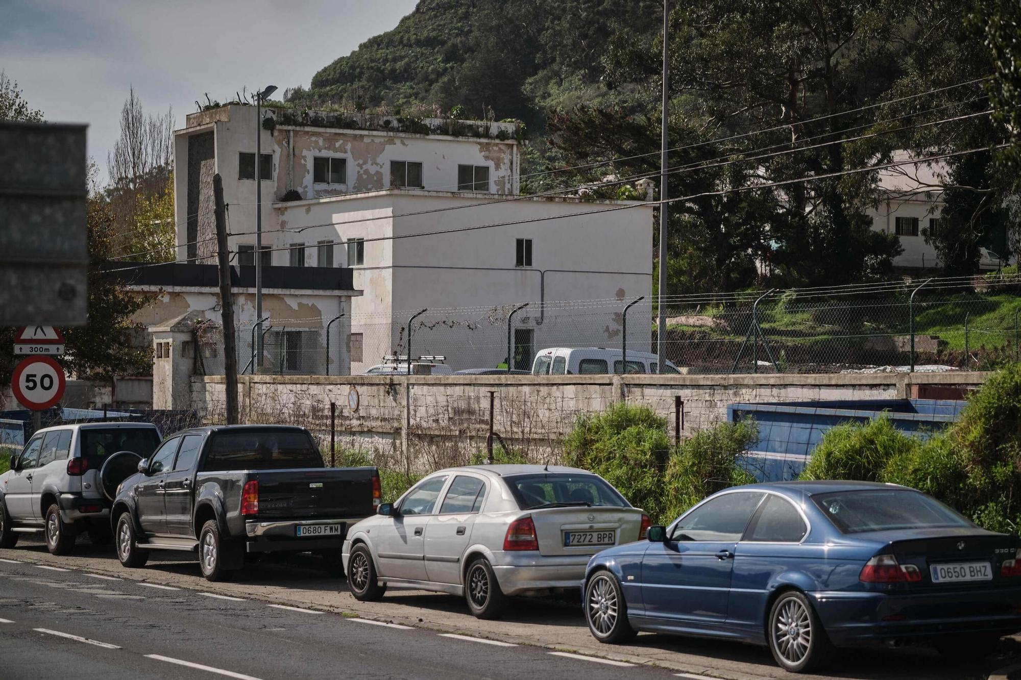 Preparación de acuartelamientos para acoger migrantes en Tenerife