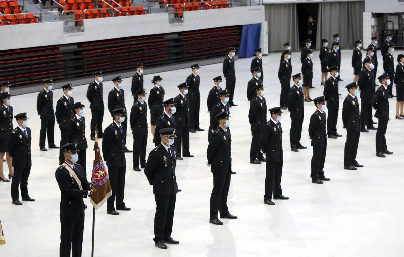 Jura de bandera de 6o nuevos policías nacionales