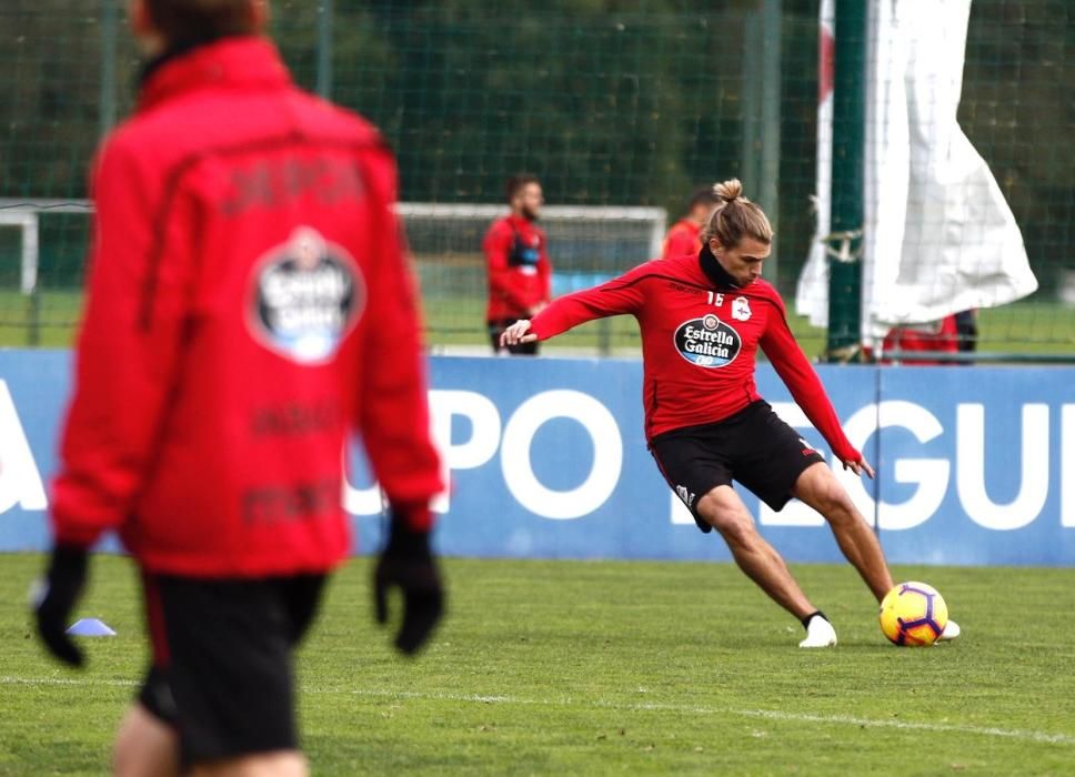 El Dépor vuelve a entrenar tras ganar al Osasuna