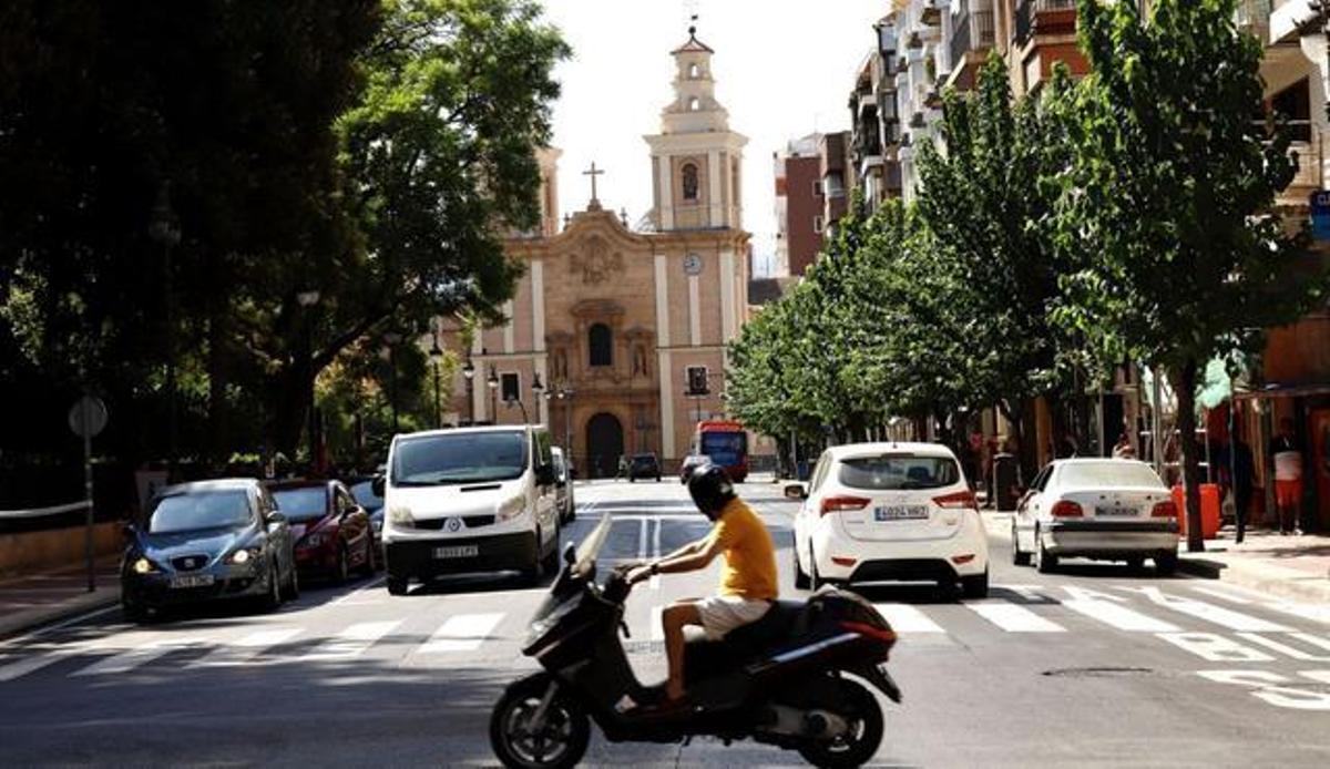 Avenida de Colón en el Barrio del Carmen de Murcia.