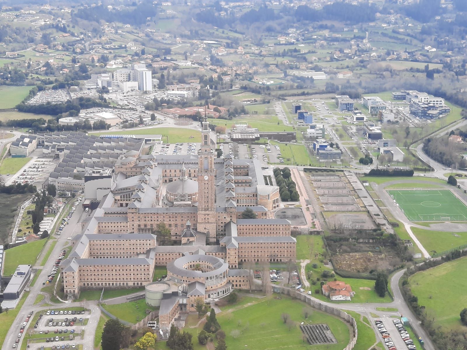 En imágenes: Así se ve Gijón desde el aire