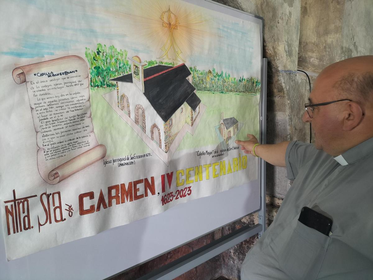 Tapia muestra una exposición histórica: los manucristos de la creación de la Cofradía del Carmen, hace 400 años