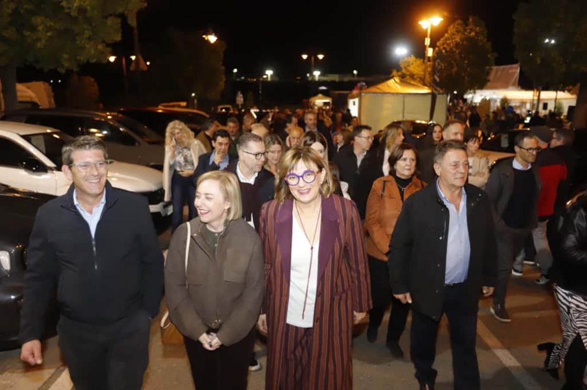 Autoridades en la inauguración de la Fira.