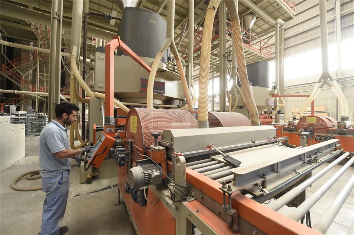 El gas sube un 55% en dos años y ya amenaza las cuentas del azulejo