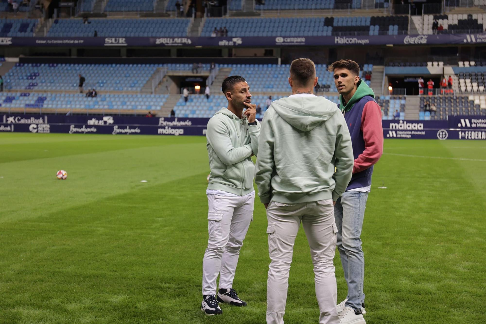 Málaga CF - Córdoba CF | Las imágenes de la afición cordobesista en el derbi en La Rosaleda