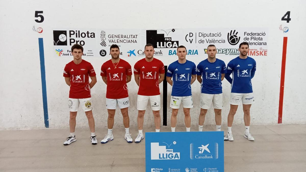 De roig, l'equip eliminat de la Lliga. A la dreta, els classificats per les semifinals
