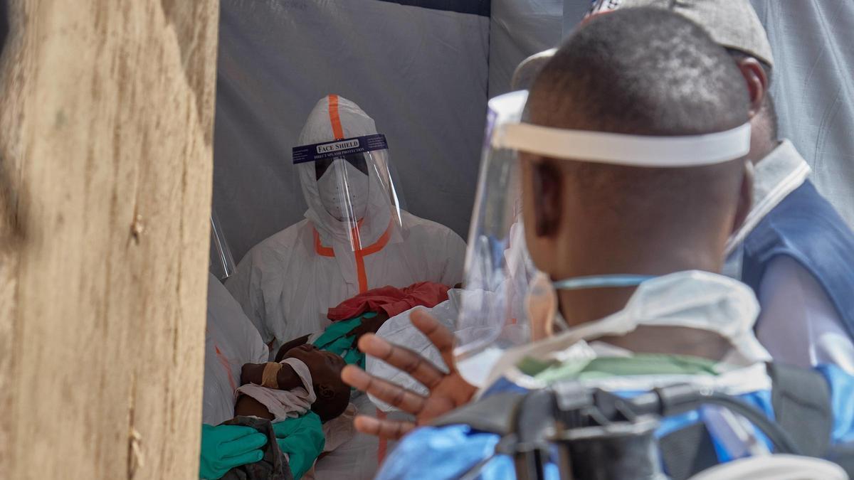 ÉBOLA CONGO | El brote de ébola en RDC deja ya más de 2.860 muertos y los casos confirmados se aproximan a los 6.000