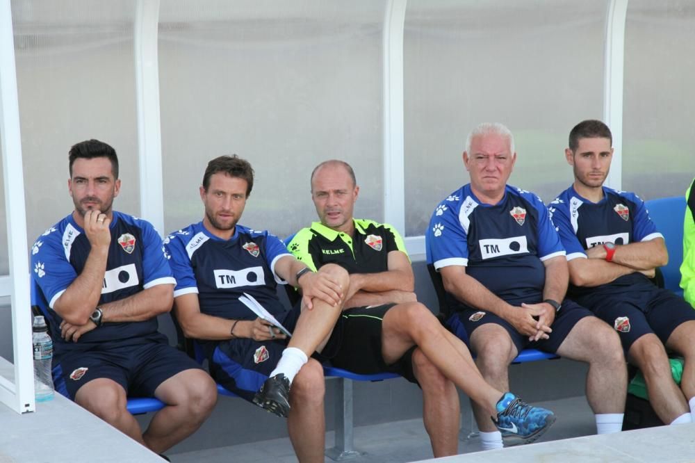 Javi Flores siguió el encuentro y Quique Pina estuvo con Diego García y Jorge Cordero