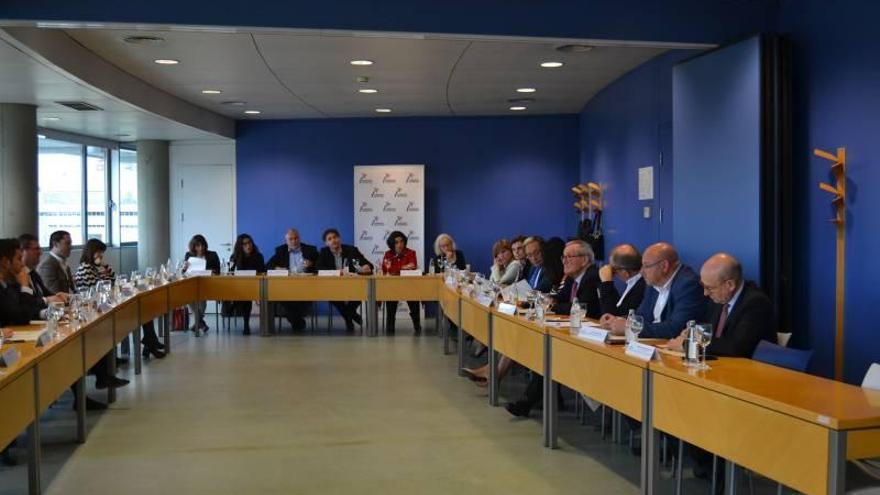 Diputaciones de Castellón y Alicante piden suspender los decretos y plantan al Consell