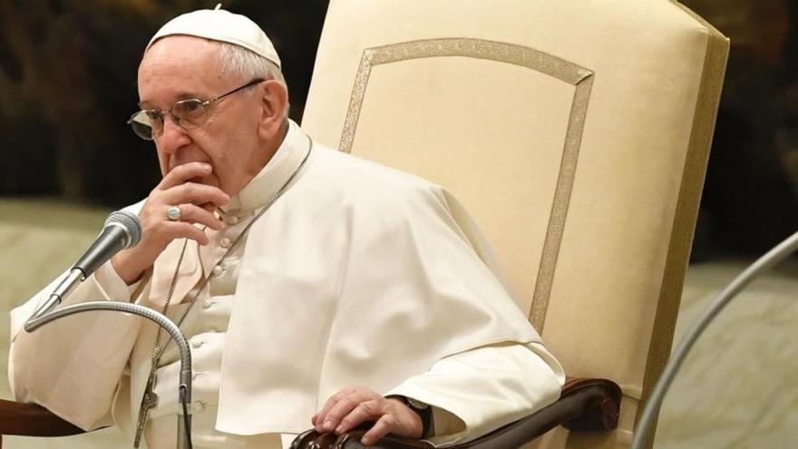 El Papa prologa el libro de una víctima de un cura pederasta