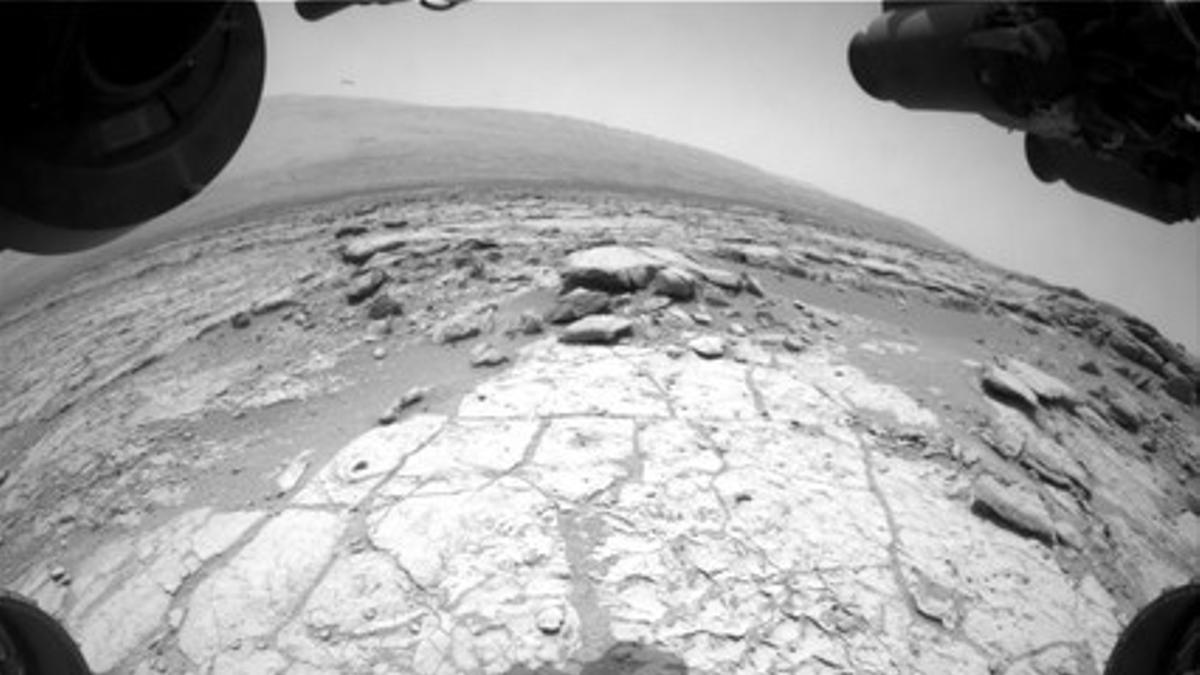 Primera foto enviada desde Marte por el robot 'Curiosity', el pasado 1 de mayo.