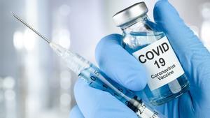 Nuevo efecto secundario en la vacuna contra la COVID-19