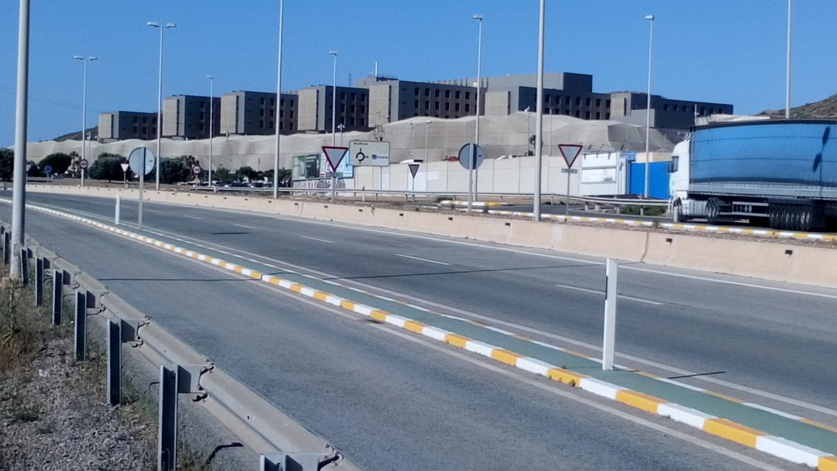 El acceso actual al Hospital Santa Lucía.