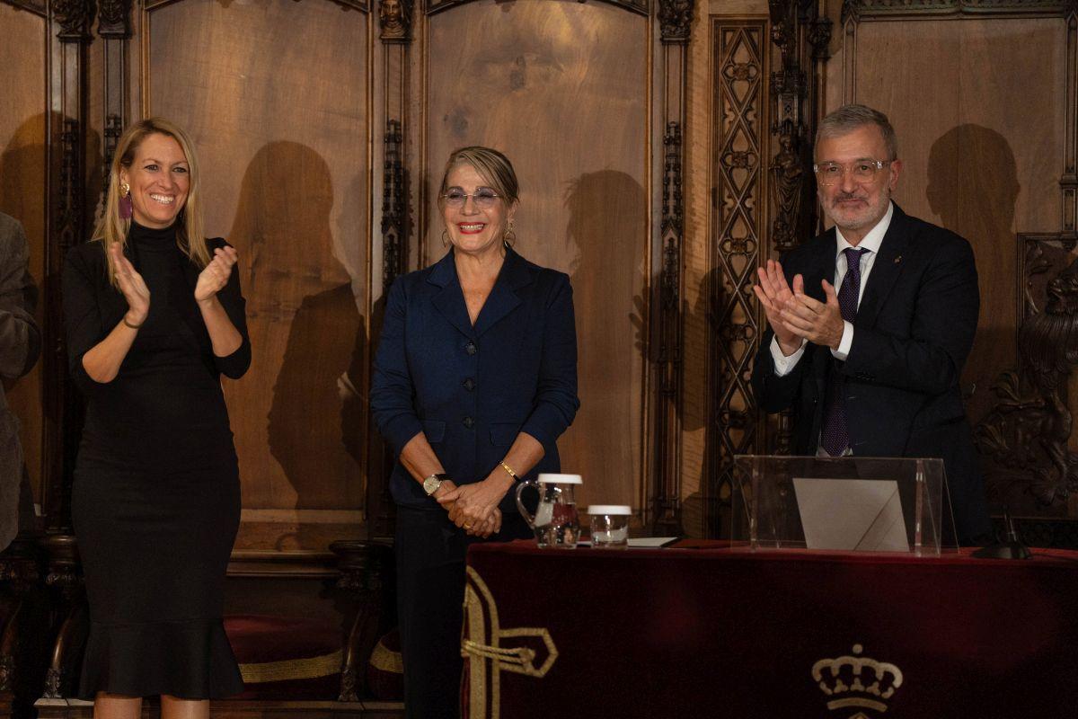 Emma Vilarasau, pregonera de la Mercè, da comienzo a la fiesta