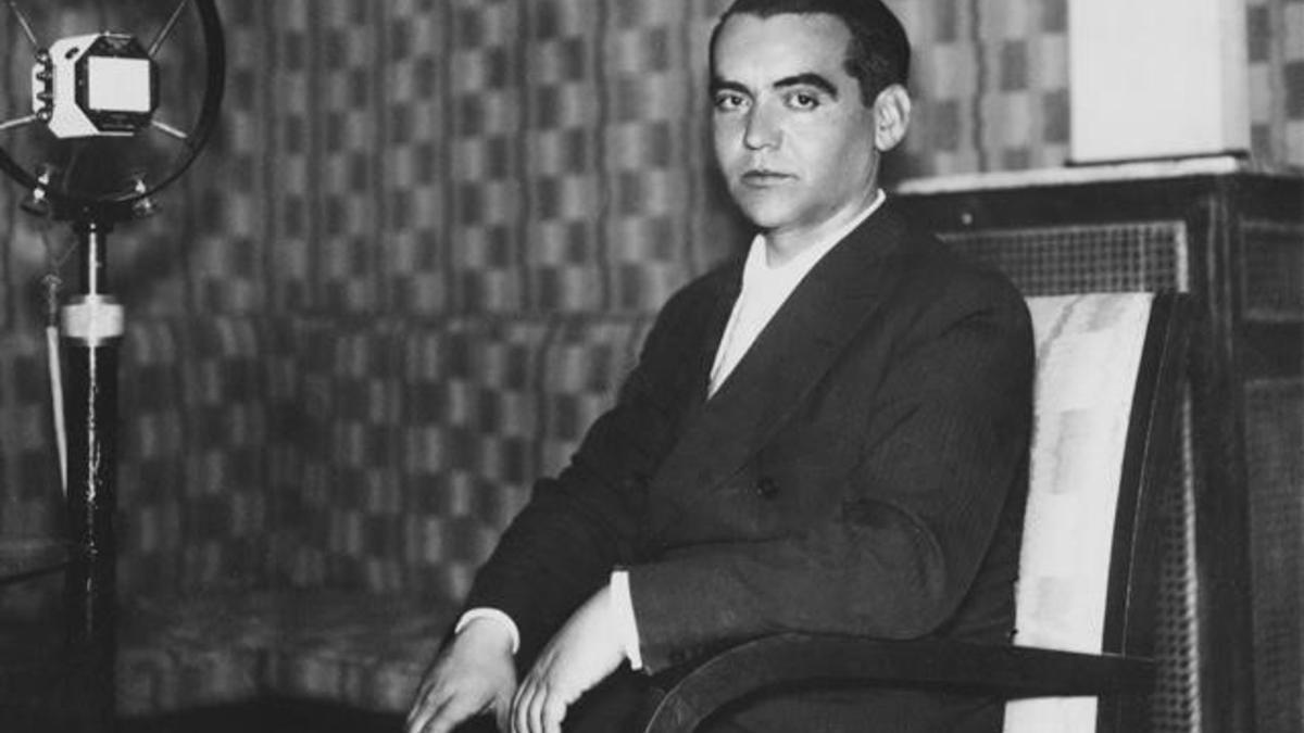 Federico García Lorca en la radio.