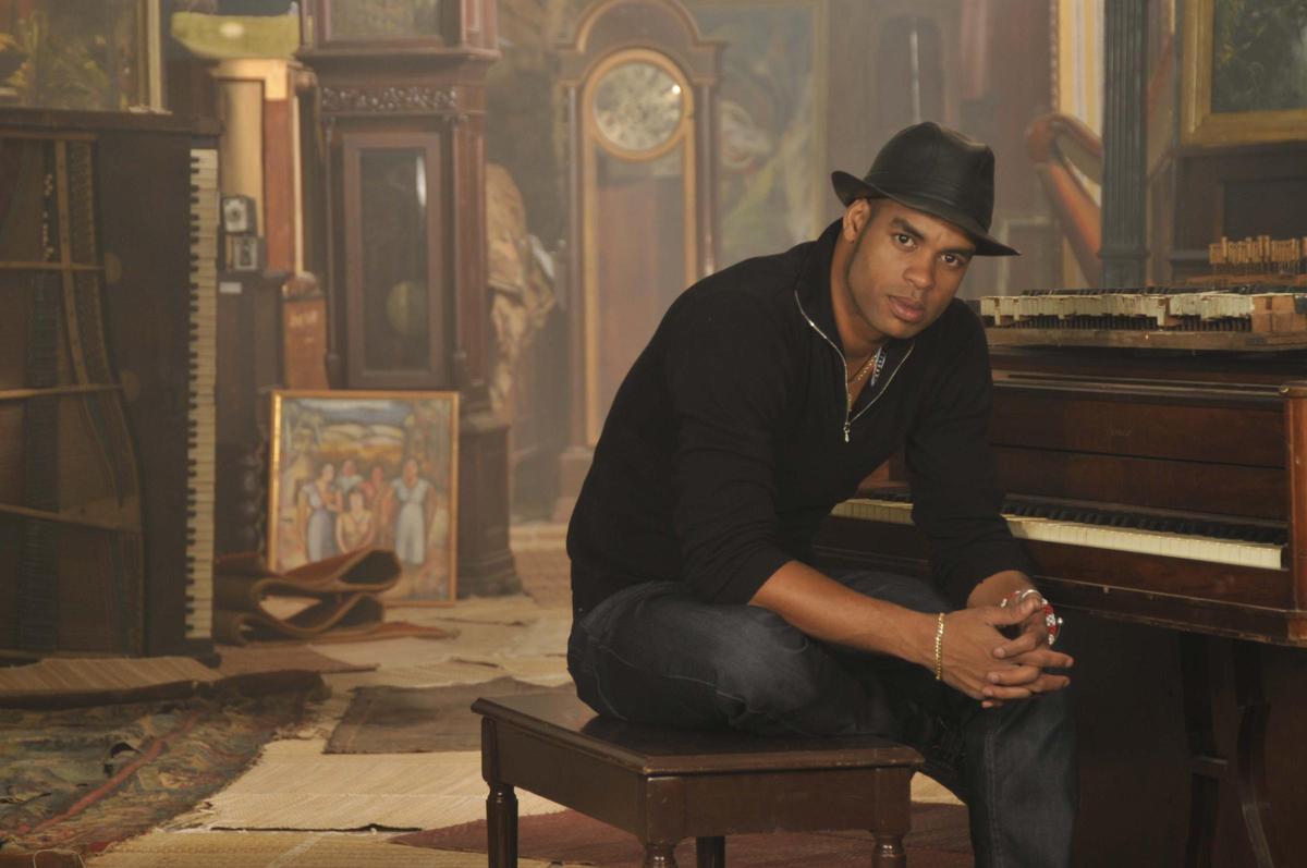 El pianista cubano Roberto Fonseca.