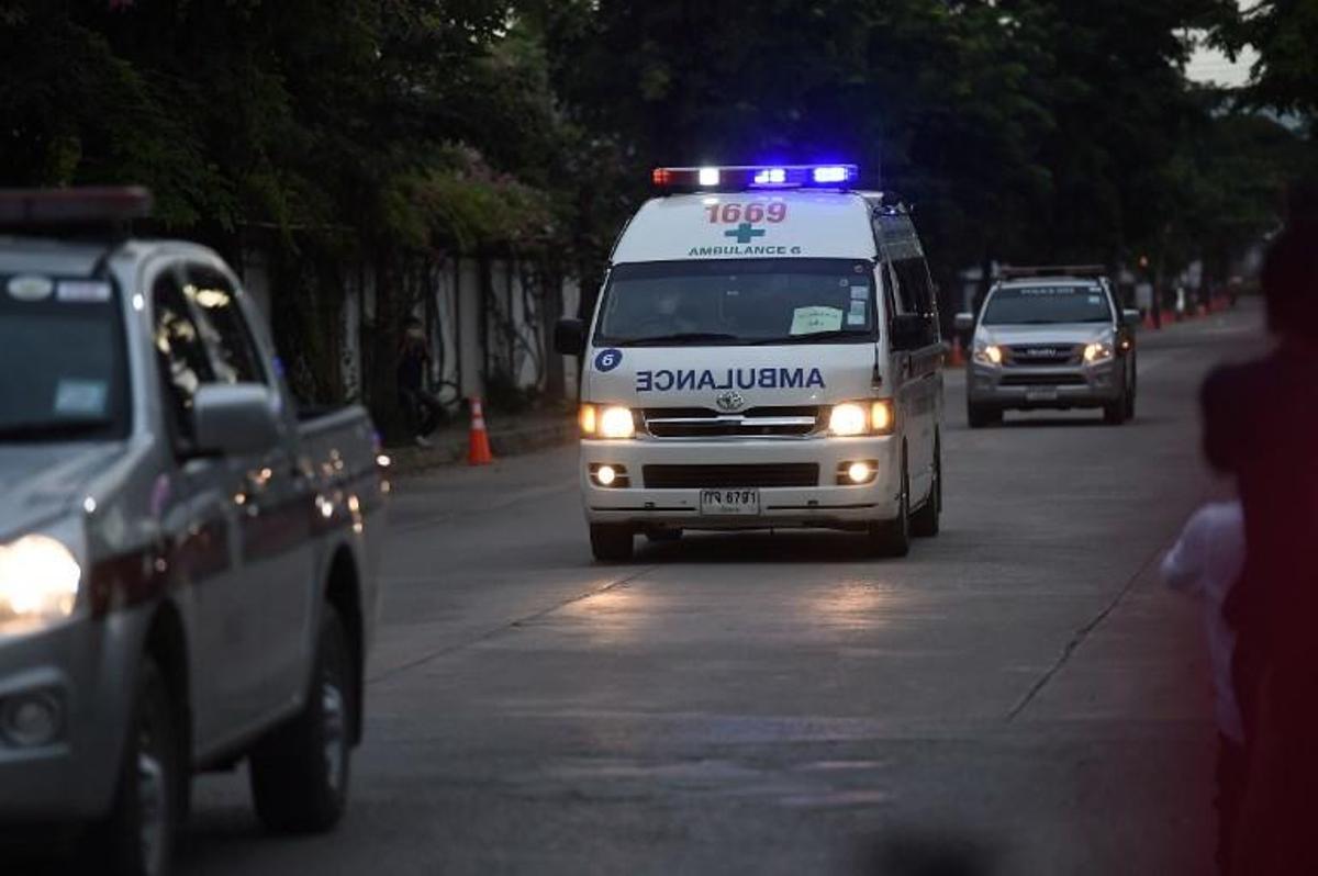Rescatados todos los 12 niños y el monitor que quedaron atrapados en una cueva de Tailandia