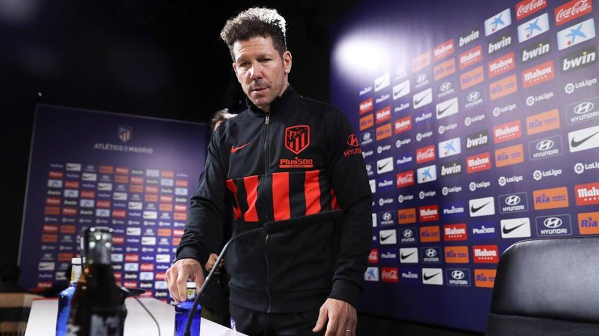 Simeone piropeó al técnico asturiano del Espanyol