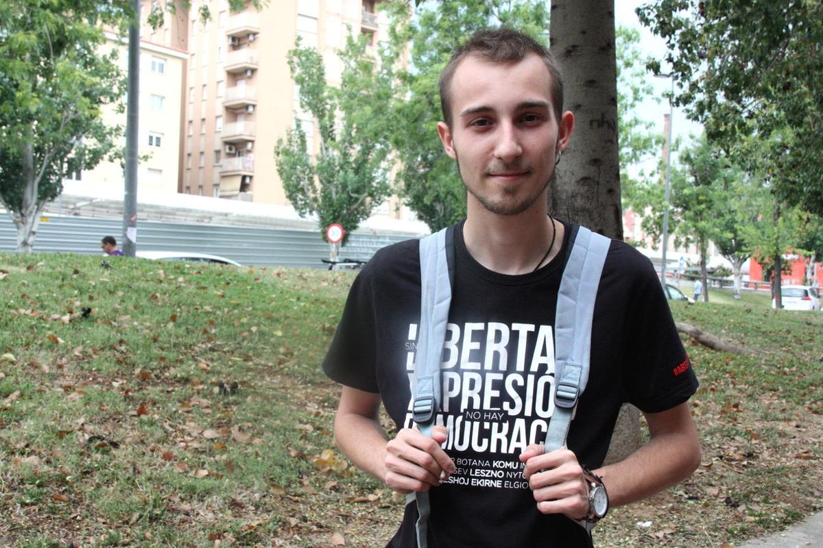 El sabadellenc Alex Nicoalev, conegut pel seu nom artístic Elgio. El sabadellenc Alex Nicoalev, conegut pel seu nom artístic Elgio.