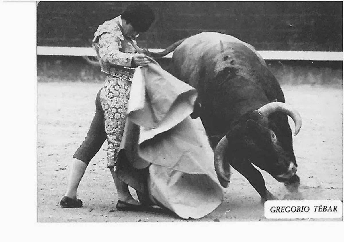 Una extraordinaria verónica del maestro Gregorio Tébar 'El Inclusero' en Las Ventas.