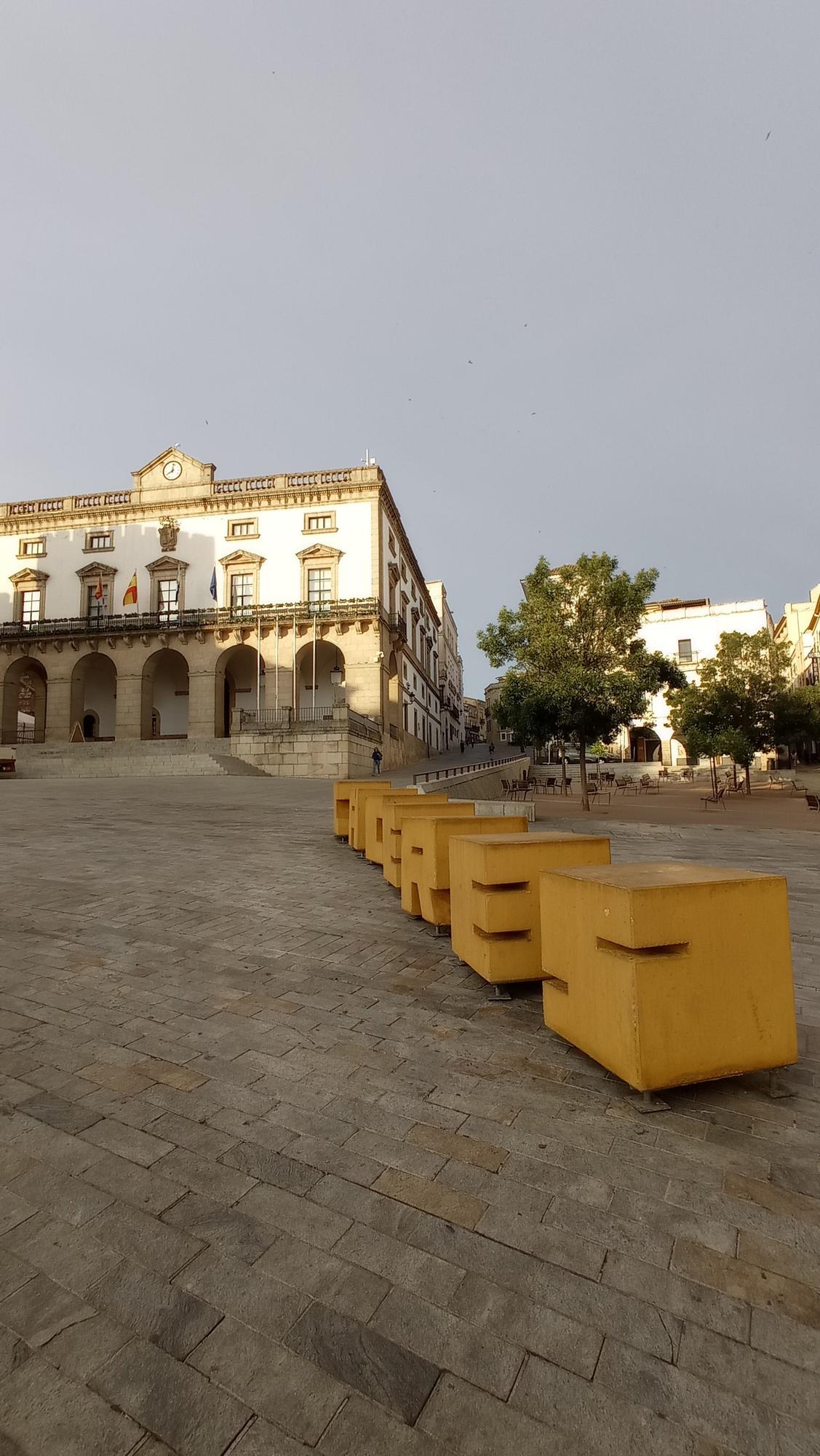 La carroza real de ‘La casa del dragón’ desembarca en Cáceres