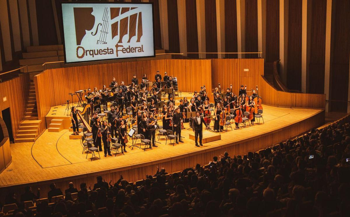 Moments d’un concert de la Jove Orquestra Simfònica de la FSMCV a Les Arts. | MIGUEL ÁNGEL CALVO/FSMCV