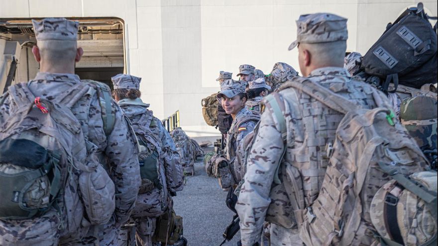 ¿Cuánto gana un militar? El sector reclama una subida urgente