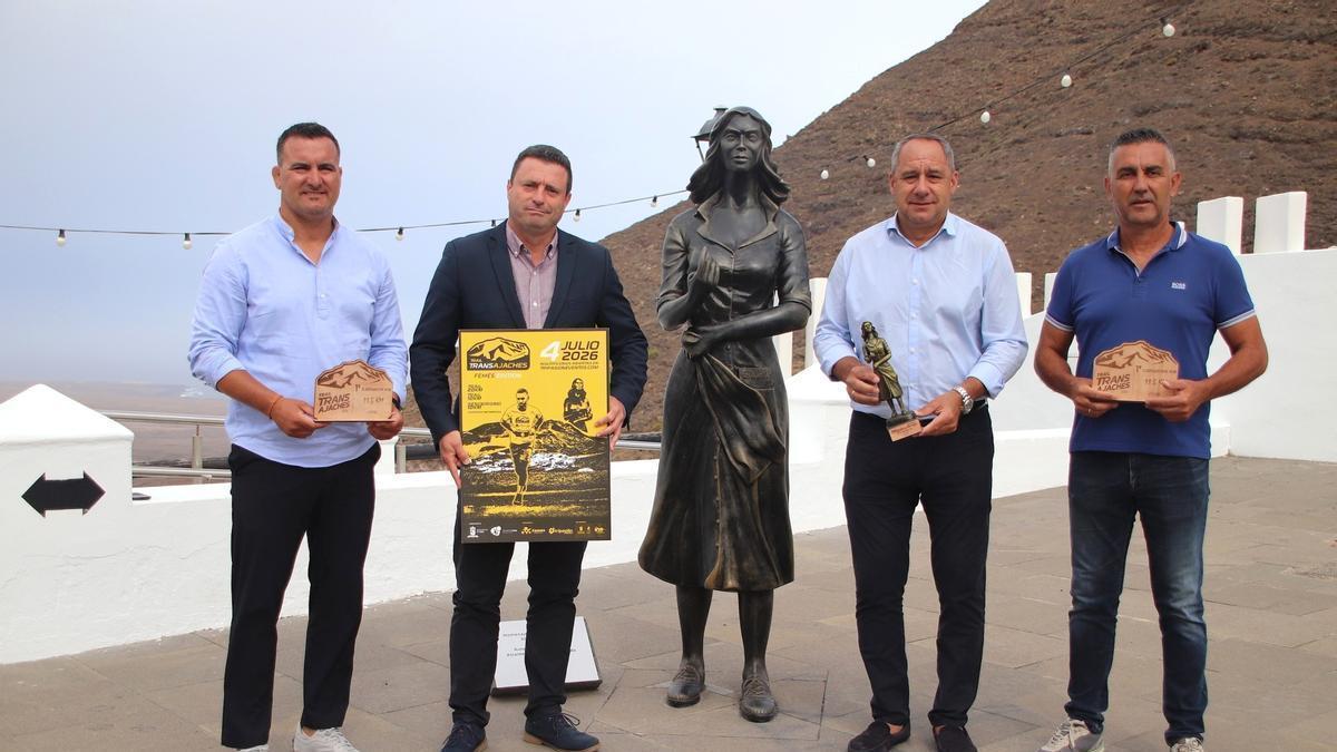 Presentación, este miércoles de la carrera Transajaches Trail 2026.