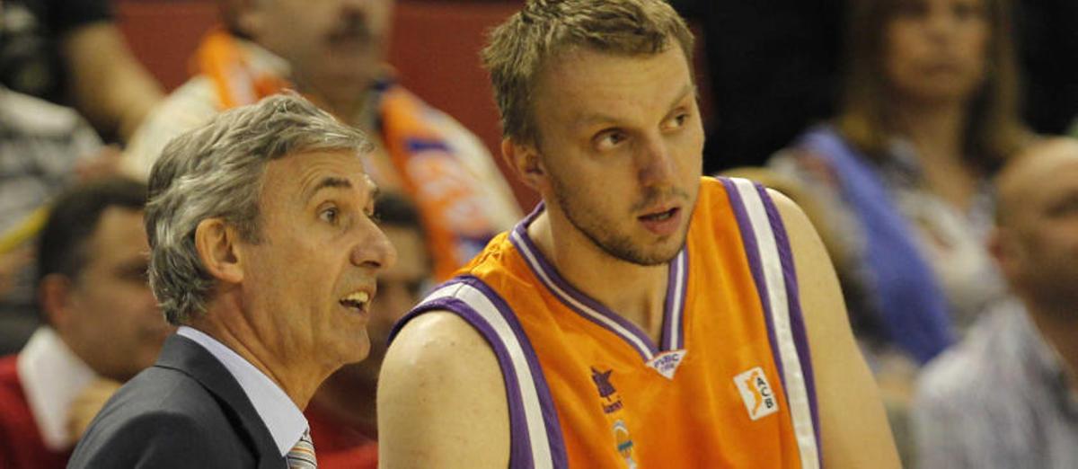 Pesic y Savanovic en su etapa en la Fonteta