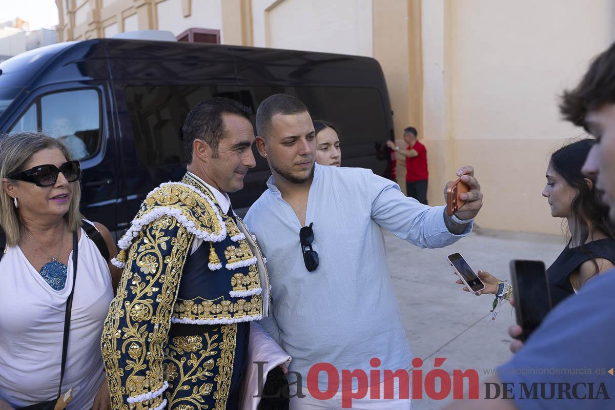 Ambiente en la plaza/Primera corrida de toros_003