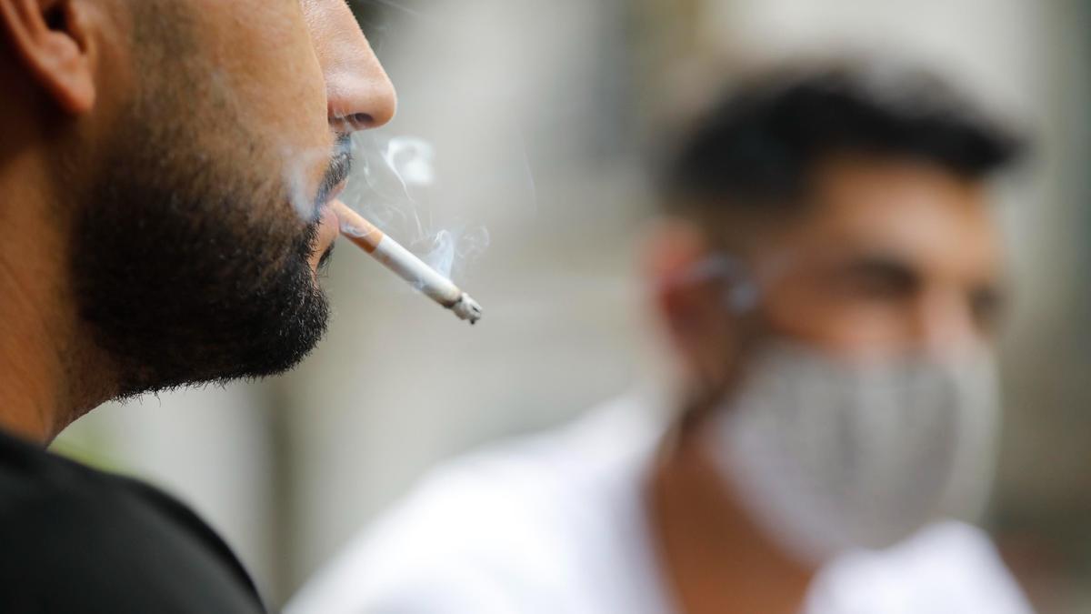 El consum de tabac a la regió sanitària de Girona baixa fins al 22,2% en els últims dos anys
