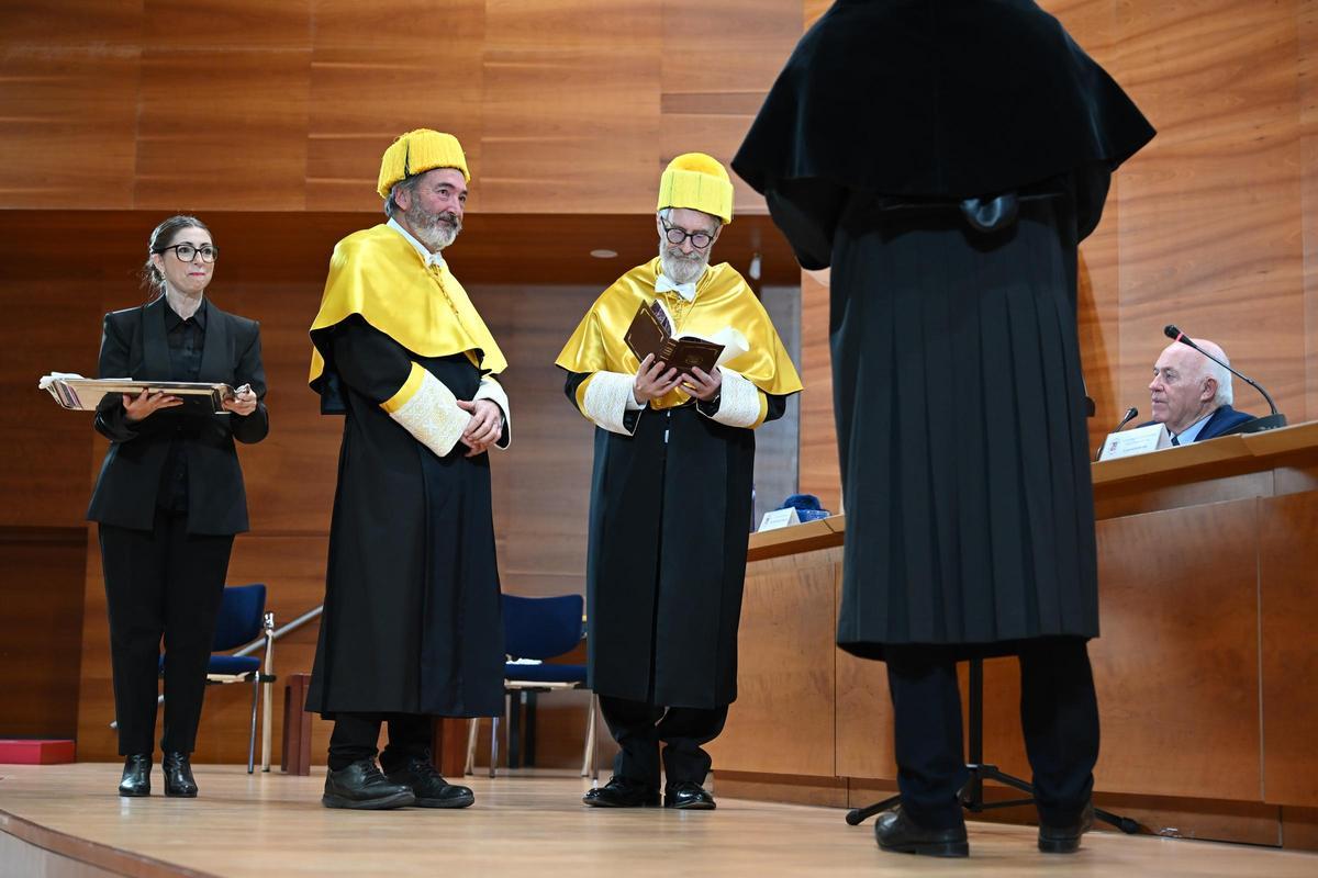 Así ha sido la ceremonioa de nombramiento como Doctor Honoris Causa al investigador Luis Puelles en la Universidad Miguel Hernández de Elche