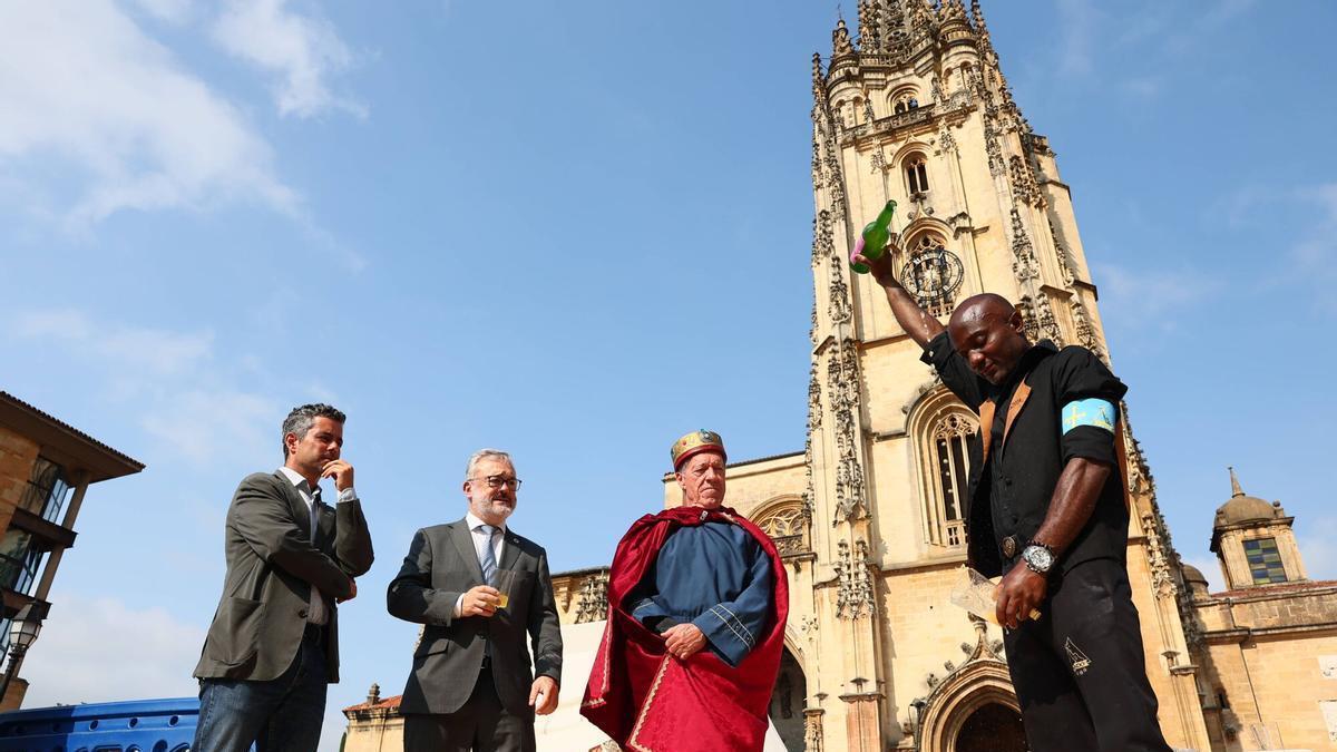 Arranca la sexta edición de "El primer peregrino", en imágenes