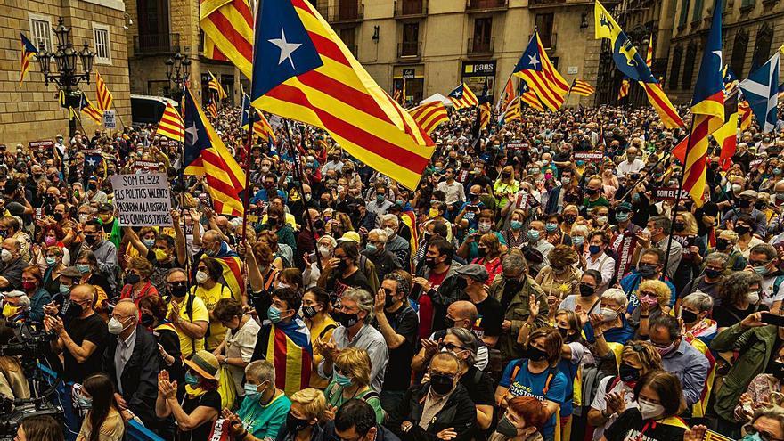 Alerta Solidària calcula que la llei d’amnistia pot afectar almenys 420 manifestants o activistes independentistes