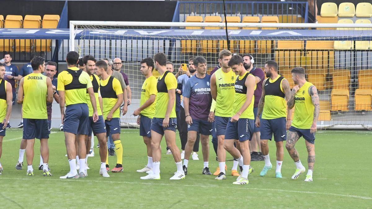 Galería | Las mejores imágenes del primer entrenamiento de Pacheta con el Villarreal