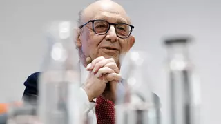 Anticorrupción afirma que Cristóbal Montoro "estaría sirviéndose de testaferros" para ocultar patrimonio ilícito