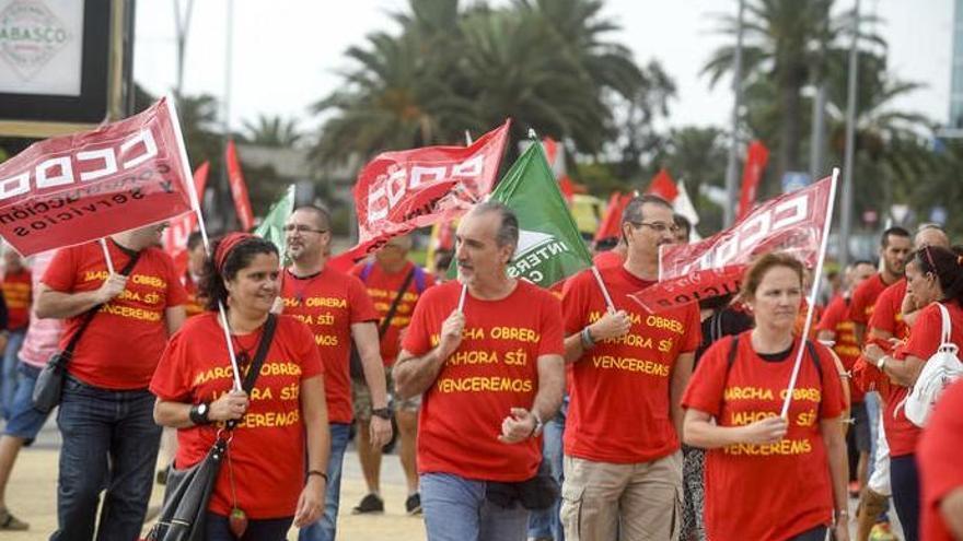 Manifestación de los trabajadores de Seguridad Integral Canaria en 2017