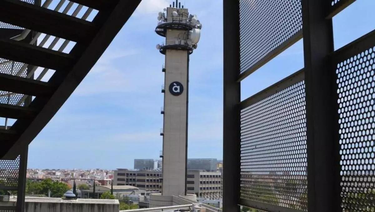 La sede de la radiotelevisión valenciana, À Punt, en Burjassot.