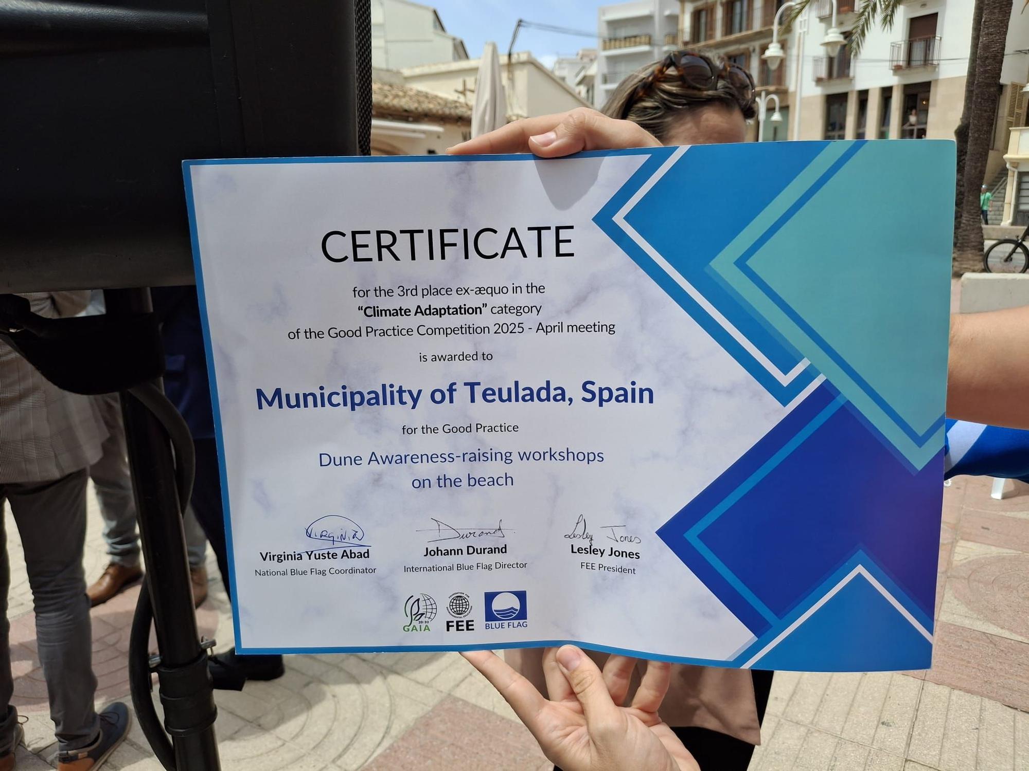 Xàbia, escenario de bandera: así ha sido la entrega de las 164 banderas azules (imágenes)