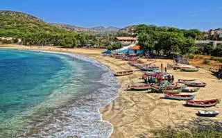 Canarias, Baleares o Cabo Verde, los destinos favoritos para los compostelanos